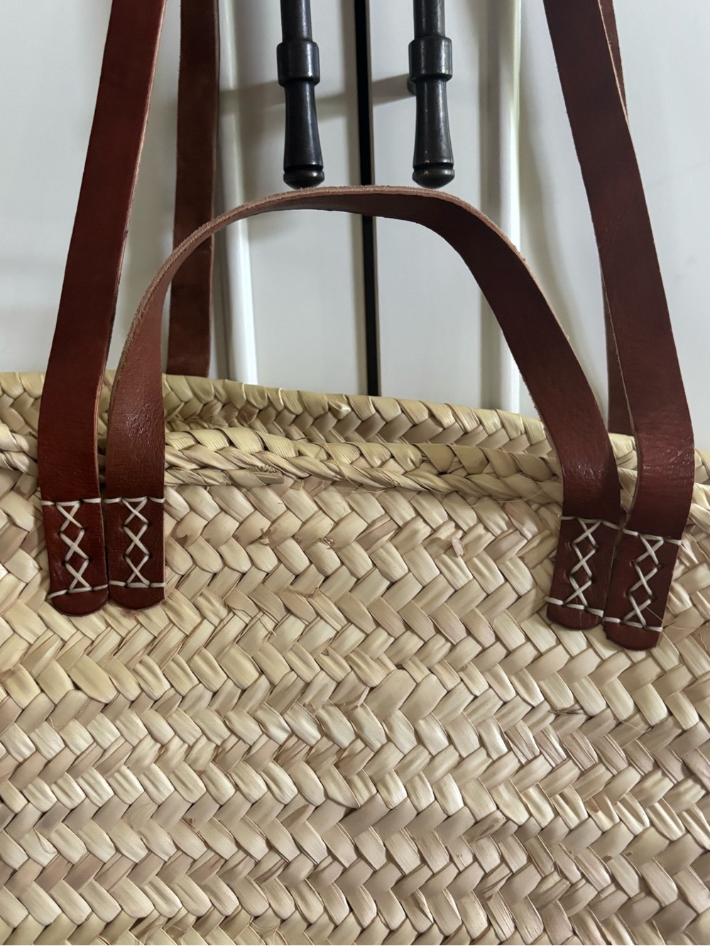 Market Basket Straw Bag Handmade with Leather, French Market NWT - Picture 4 of 4